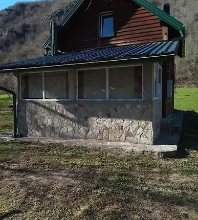 公寓 Villa Buget